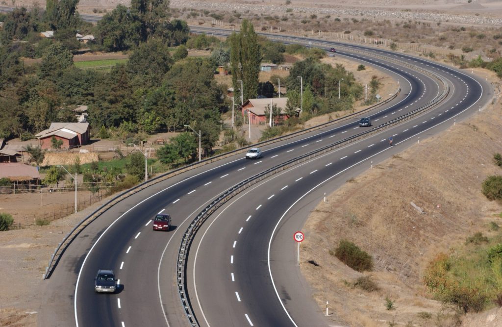 MOP Opens Bidding for the Second Concession of Route 57, Including the Construction of a New Tunnel in the Chacabuco Sector