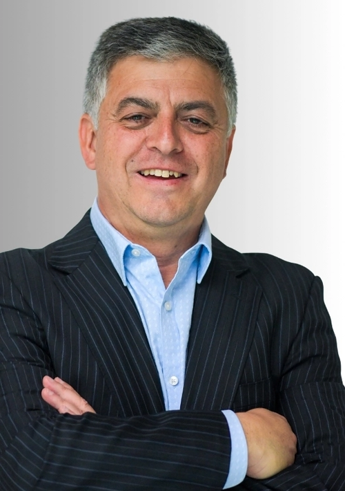 Leonardo Bustamante